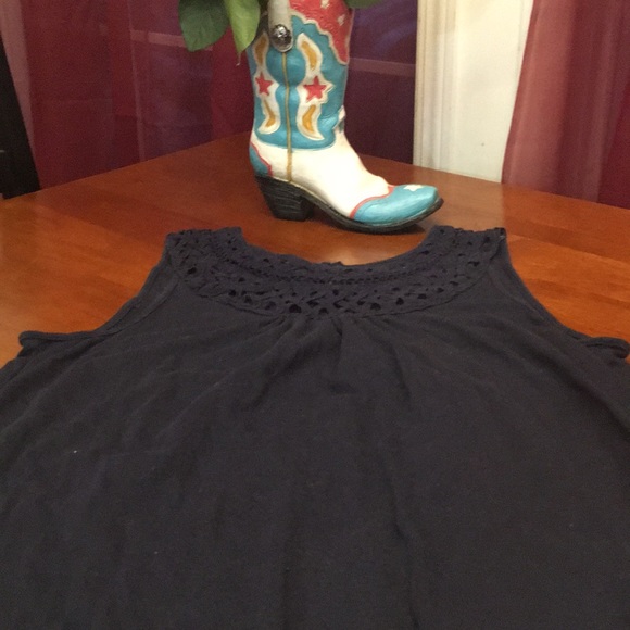 DONATED - Picture 5 of 8